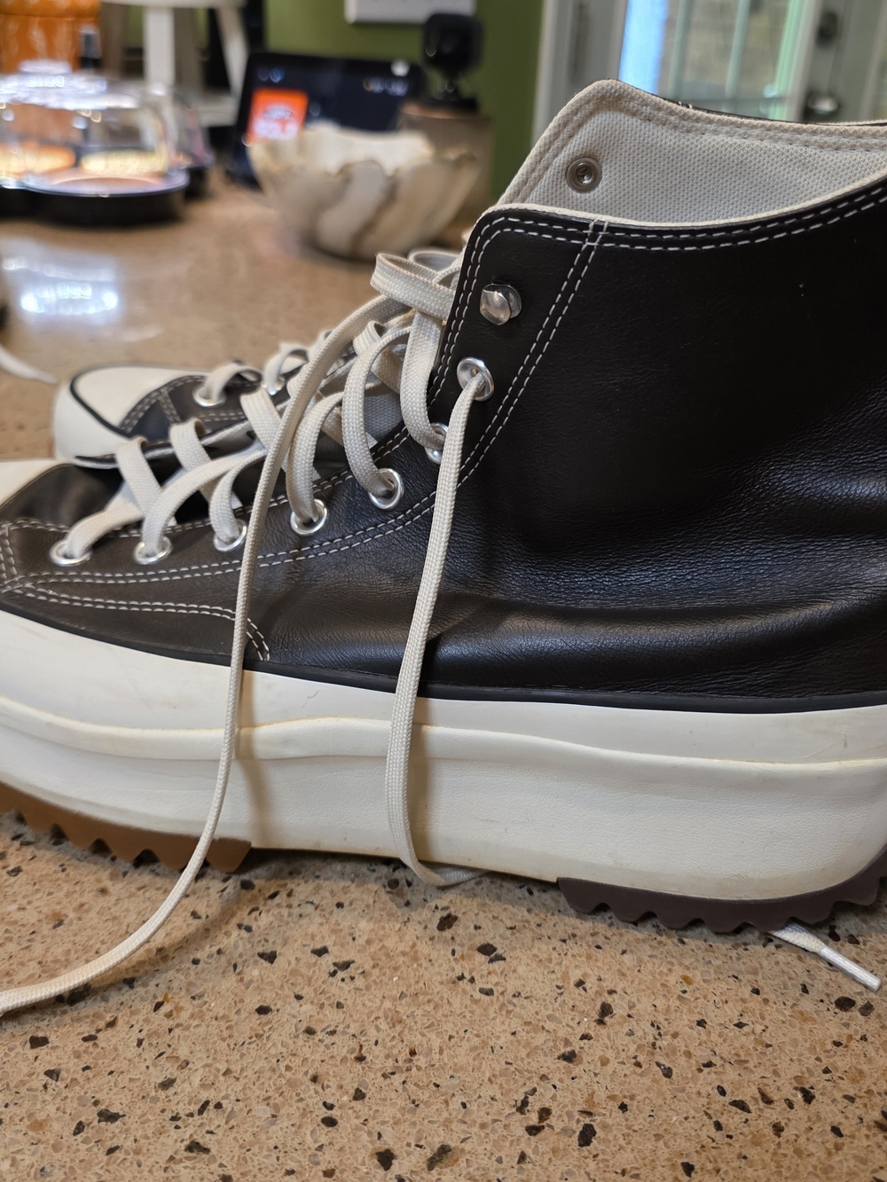 Chuck Taylor Converse Run Star Hike High Top Leather Platform Sneaker - Picture 11 of 14